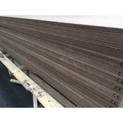 Indonesisch Hardwood 244 x 122 -40mm